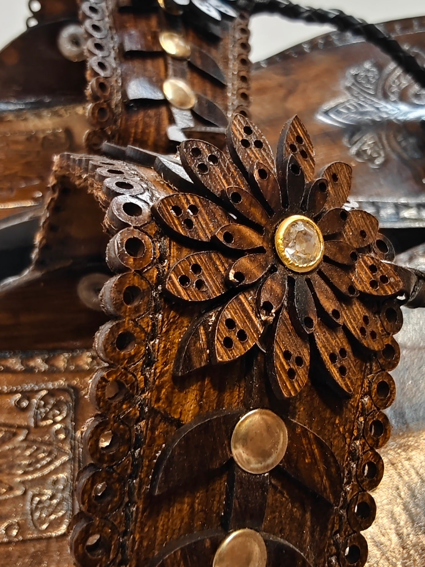 Women Kolhapuri Chappal | By Kala